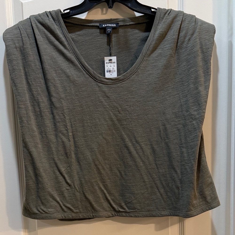 Express NWT Olive Green Tank Top - Women's Sleeveless Tee Shirt XL